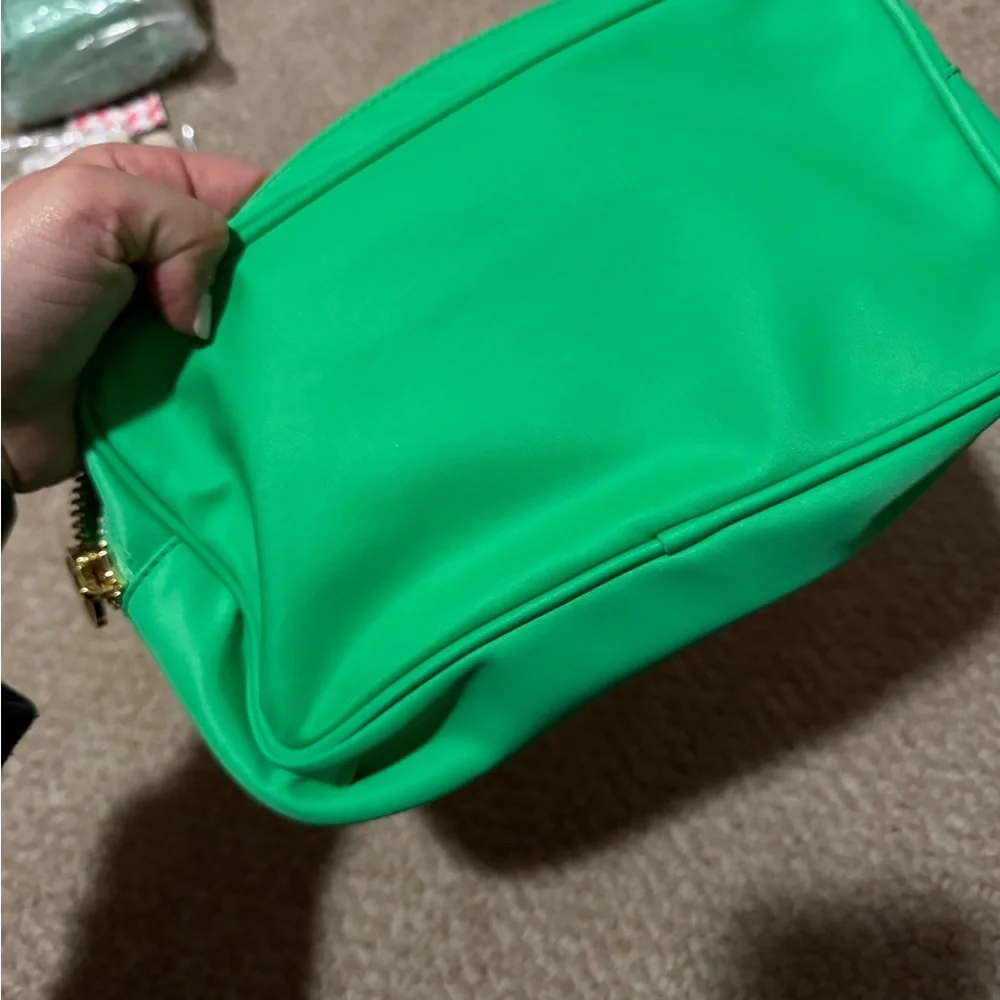 Stoney clover lane avocado small clear front pouch - Picture 5 of 5